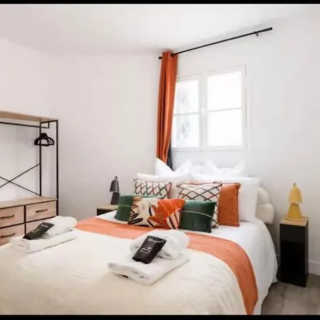T-5 Triangle D'or A Deux Pas Des Champs-elysees Apartment